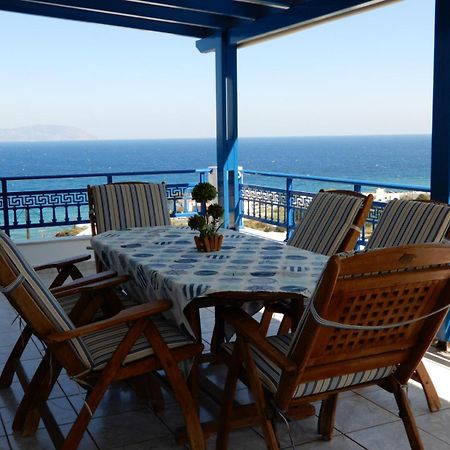 Appartement Απεραντο Γαλαζιο à Agia Pelagia  Extérieur photo