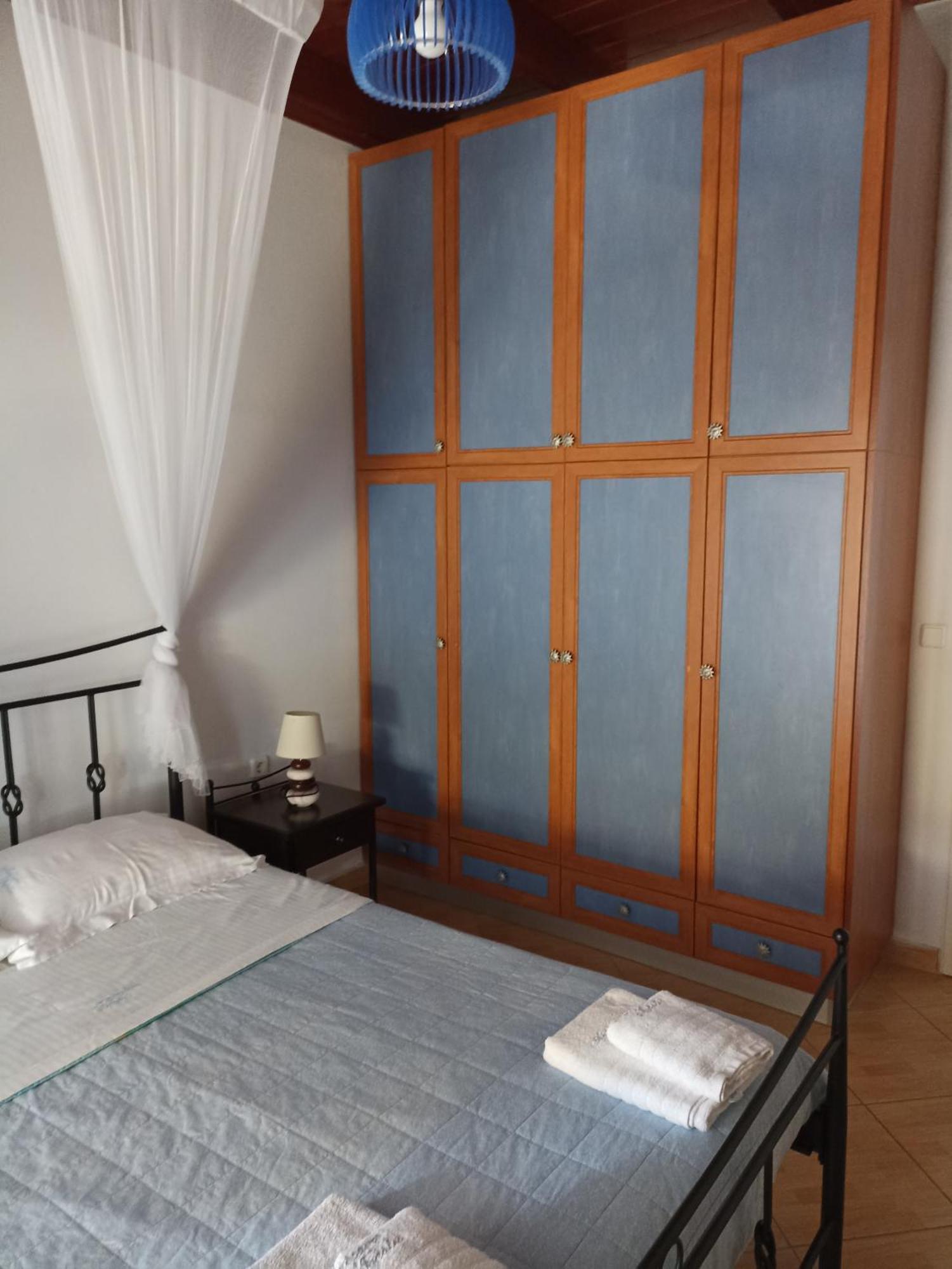 Appartement Απεραντο Γαλαζιο à Agia Pelagia  Extérieur photo