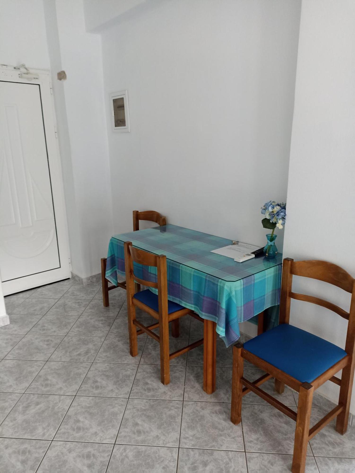Appartement Απεραντο Γαλαζιο à Agia Pelagia  Extérieur photo