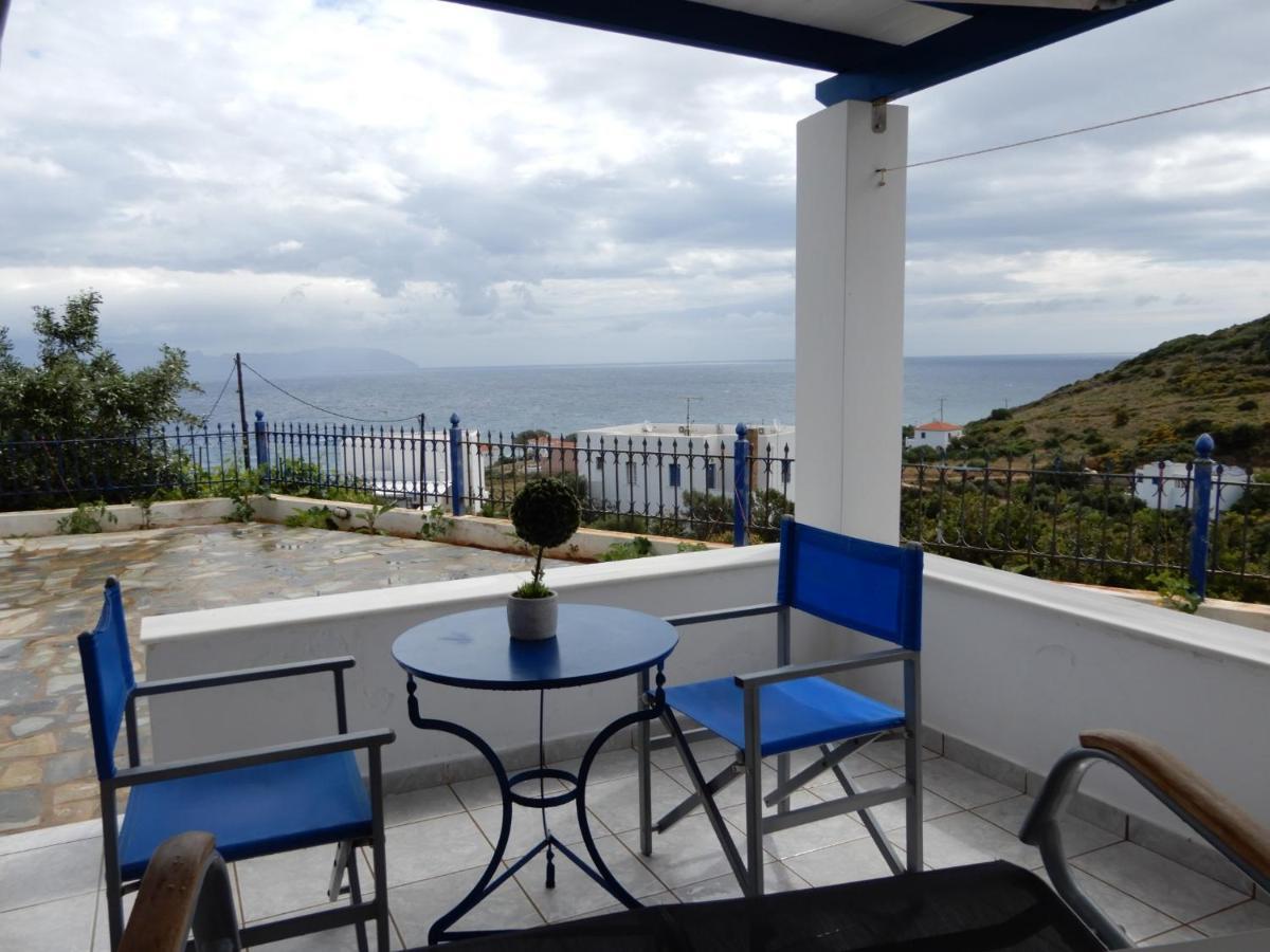 Appartement Απεραντο Γαλαζιο à Agia Pelagia  Extérieur photo